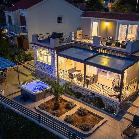 Villa Fox Zaglavice Εξωτερικό φωτογραφία