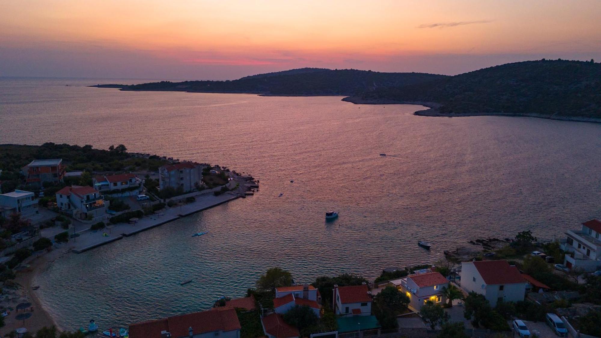 Villa Fox Zaglavice Εξωτερικό φωτογραφία