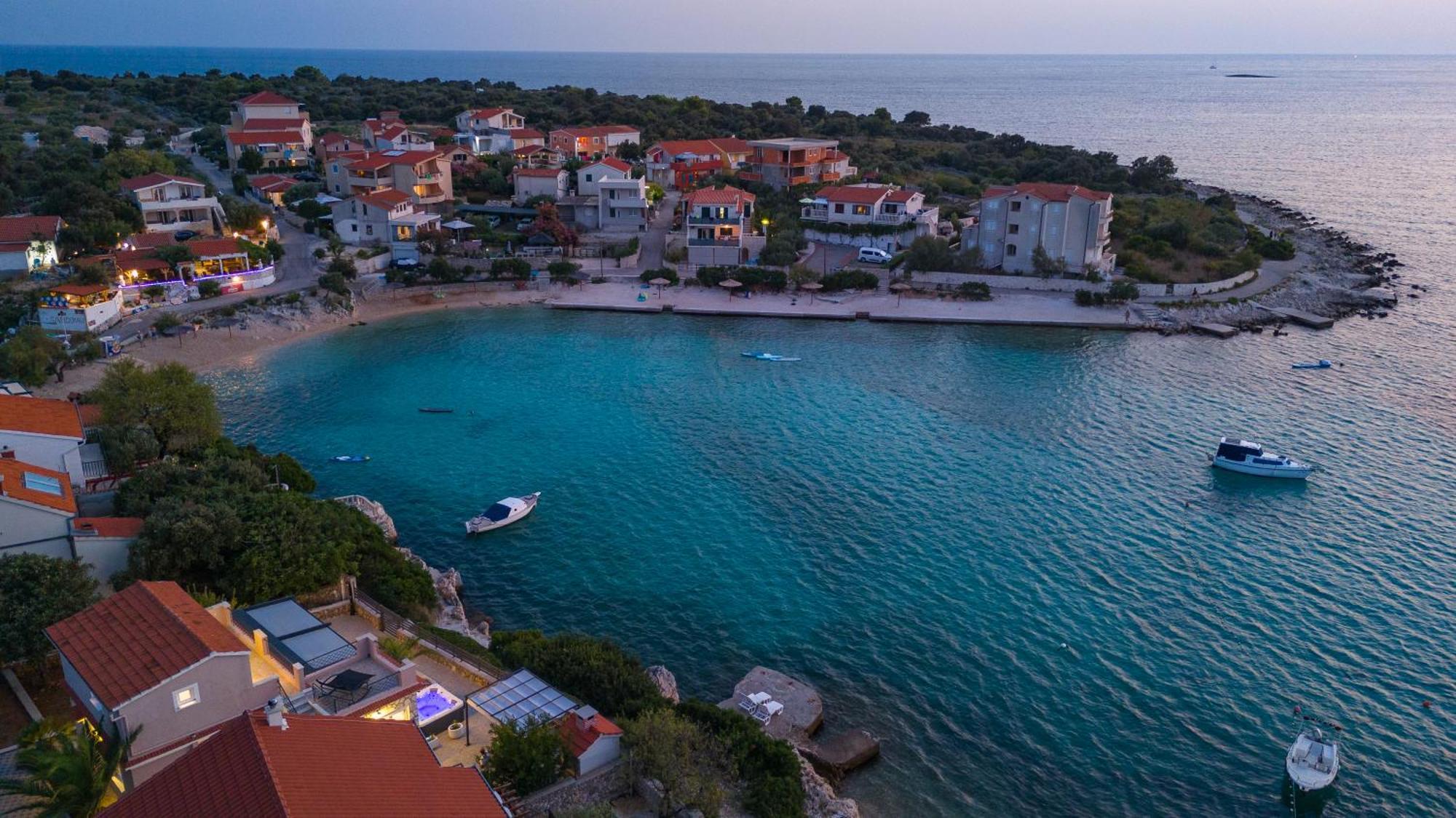 Villa Fox Zaglavice Εξωτερικό φωτογραφία